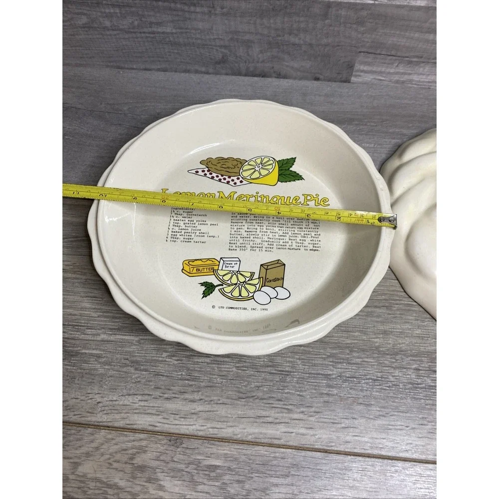 Vintage Lemon Meringue Recipe Pie Dish w 3-D Lid Ceramic Pie Dish